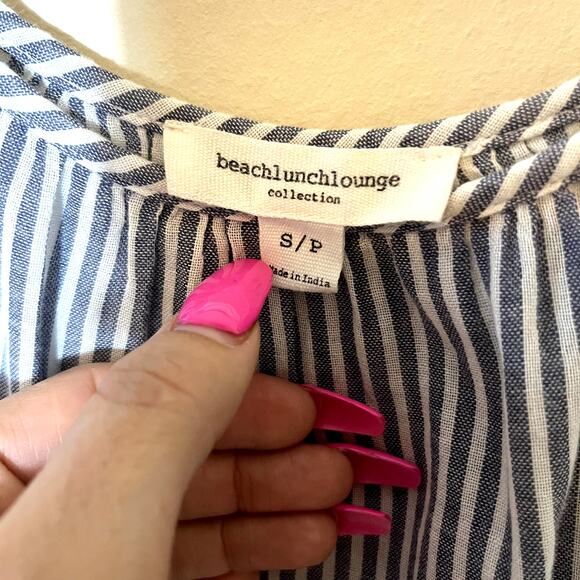 BeachLunchLounge Lightweight Striped Cotton Ruffled Summer Top Size Small - Picture 2 of 8